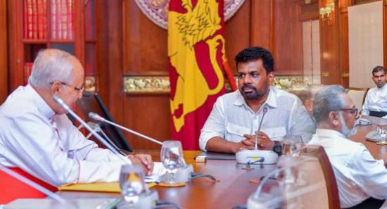 කතෝලික ආගමික නායකයින් සහ ජනපති අතර හමුවක්